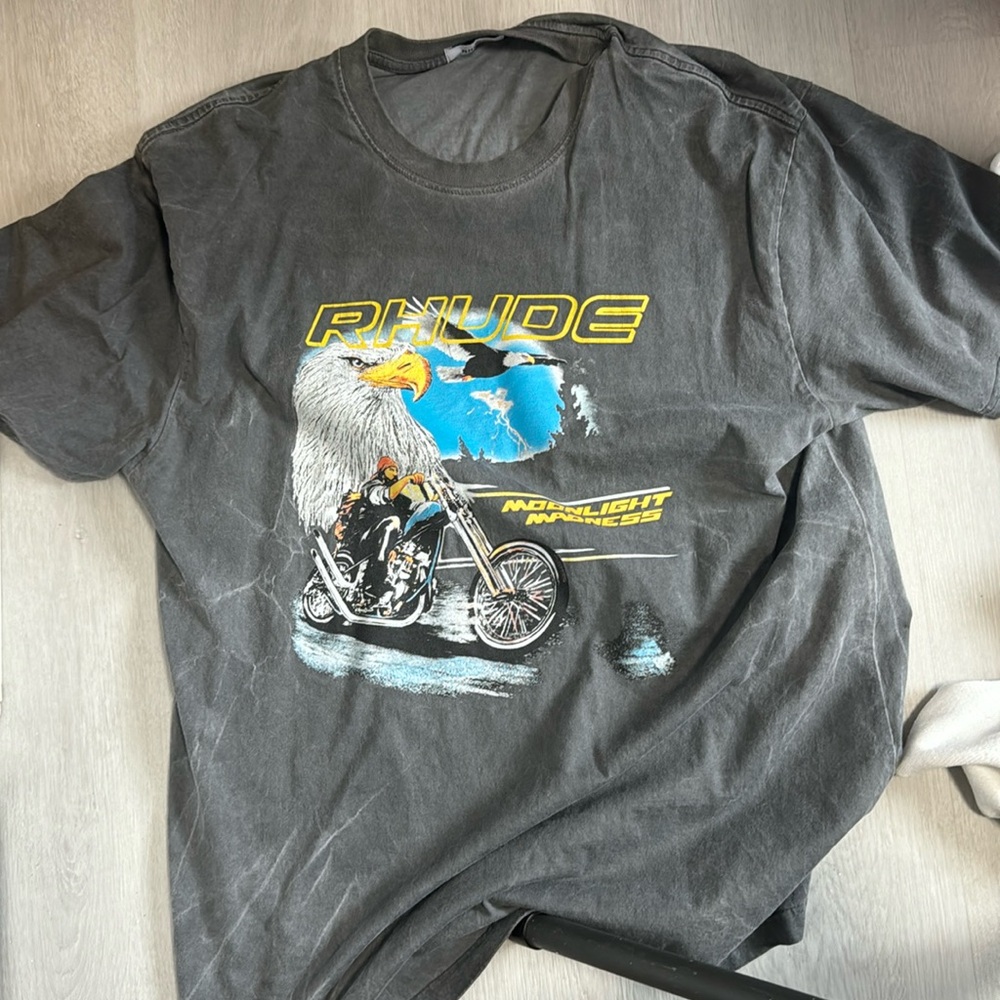 Rhude tee shirt